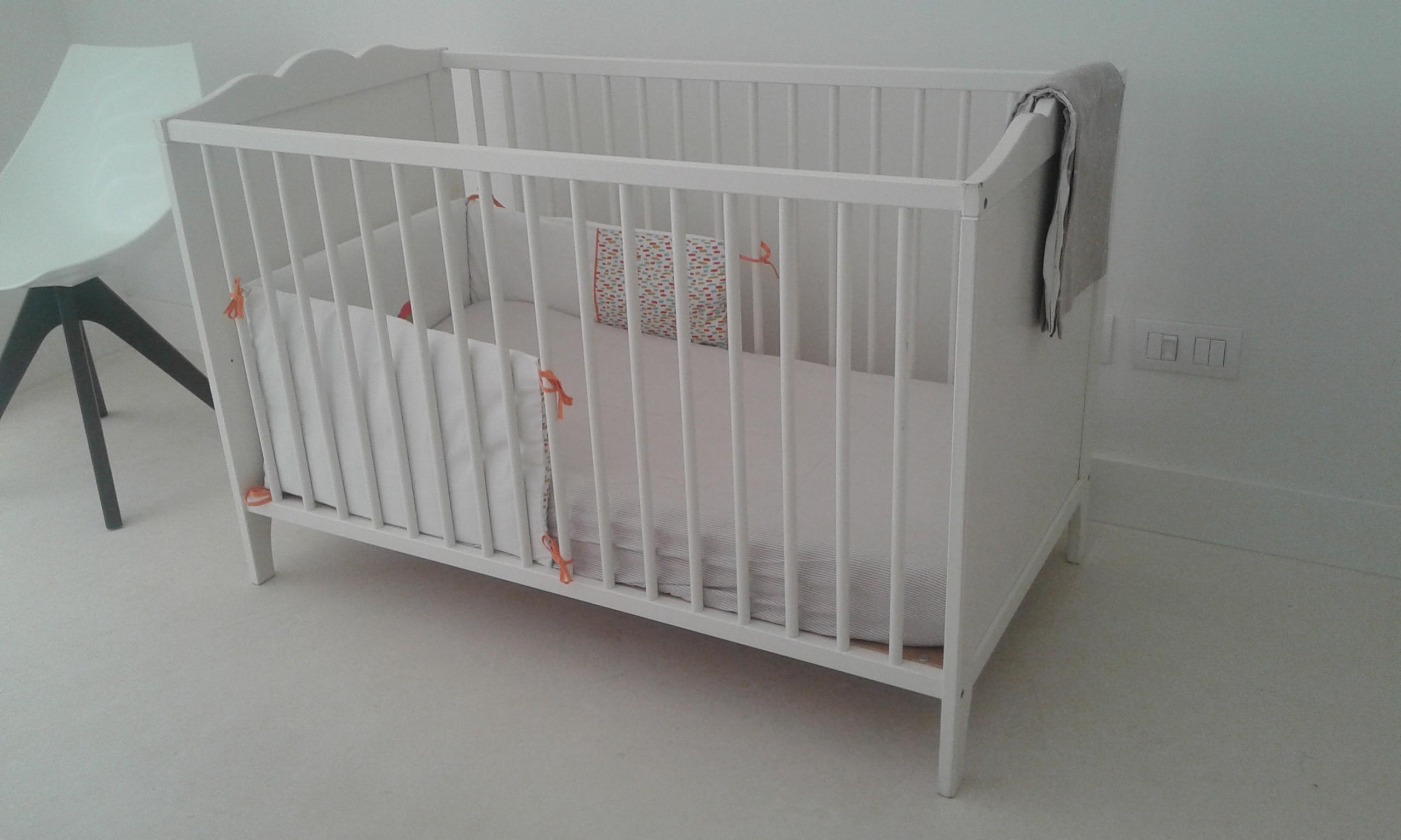 Travel Cots and Beds Rental / Hire in Marbella